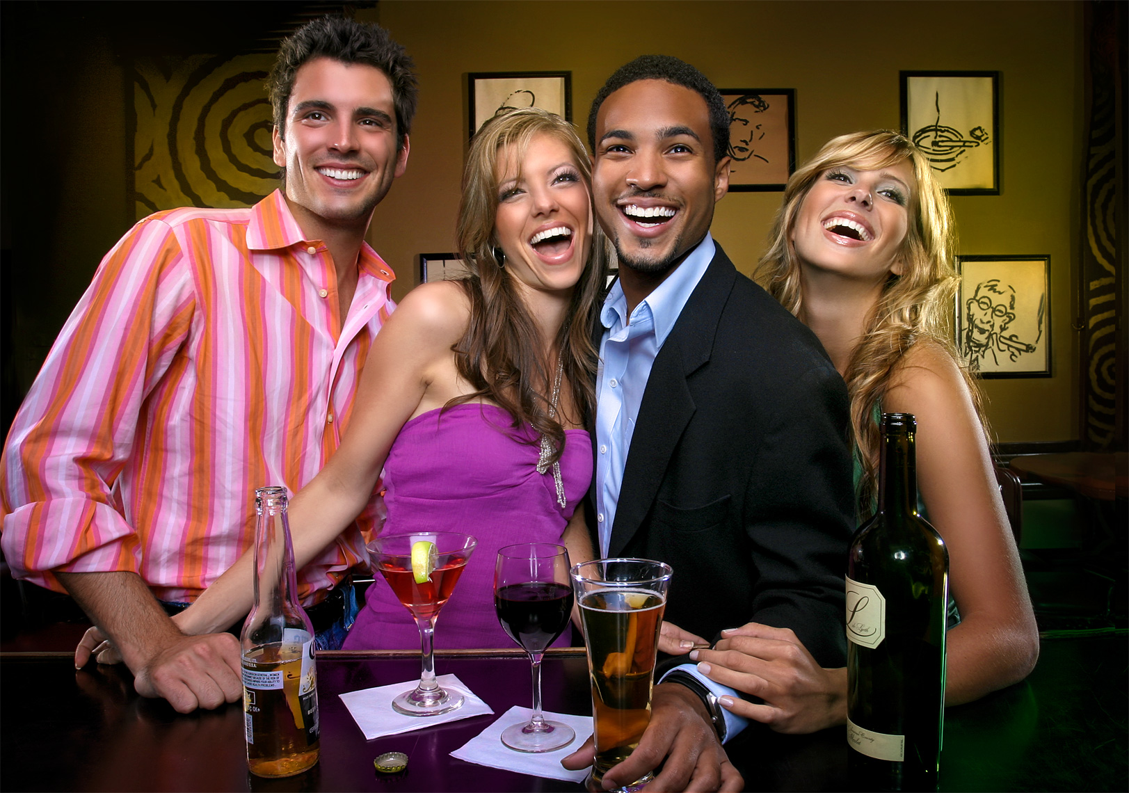 advertising-lifestyle-photo-for-casino-bar-ann-arbor-commercial-photographer-scott-stewart