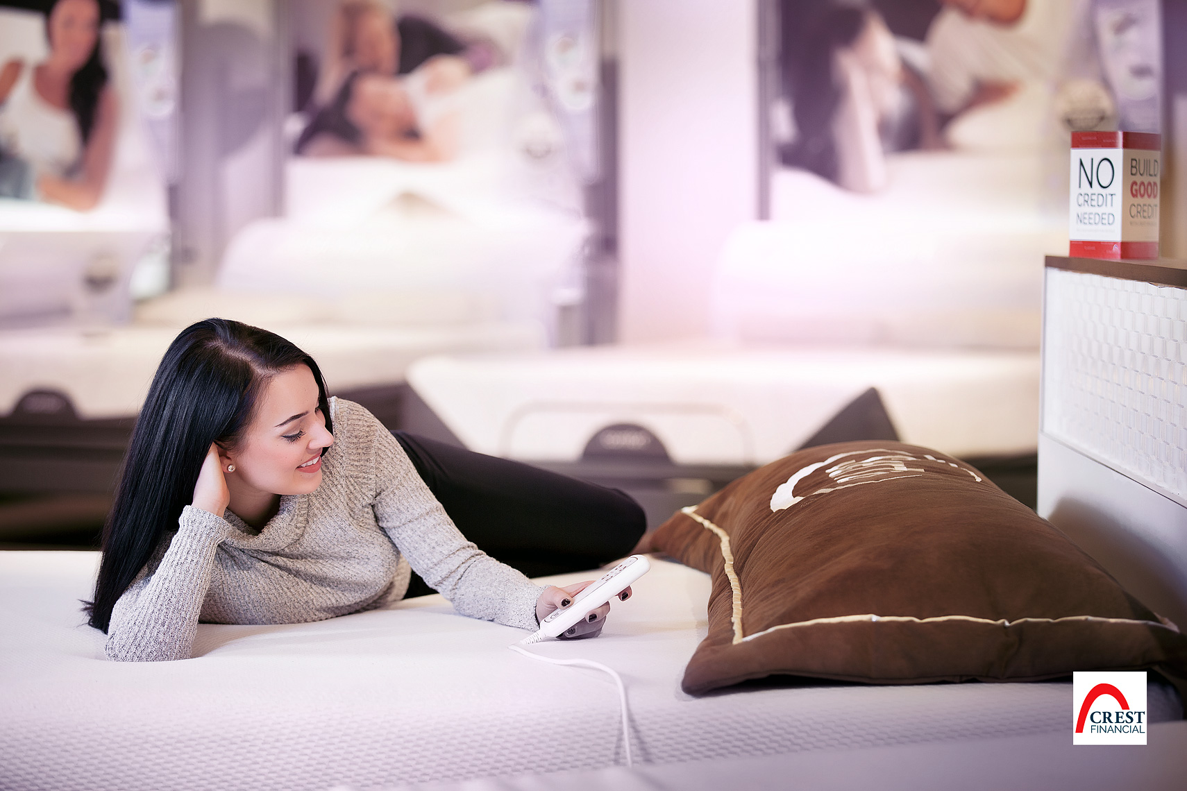 advertising-lifestyle-photograph-of-customer-laying-mattress