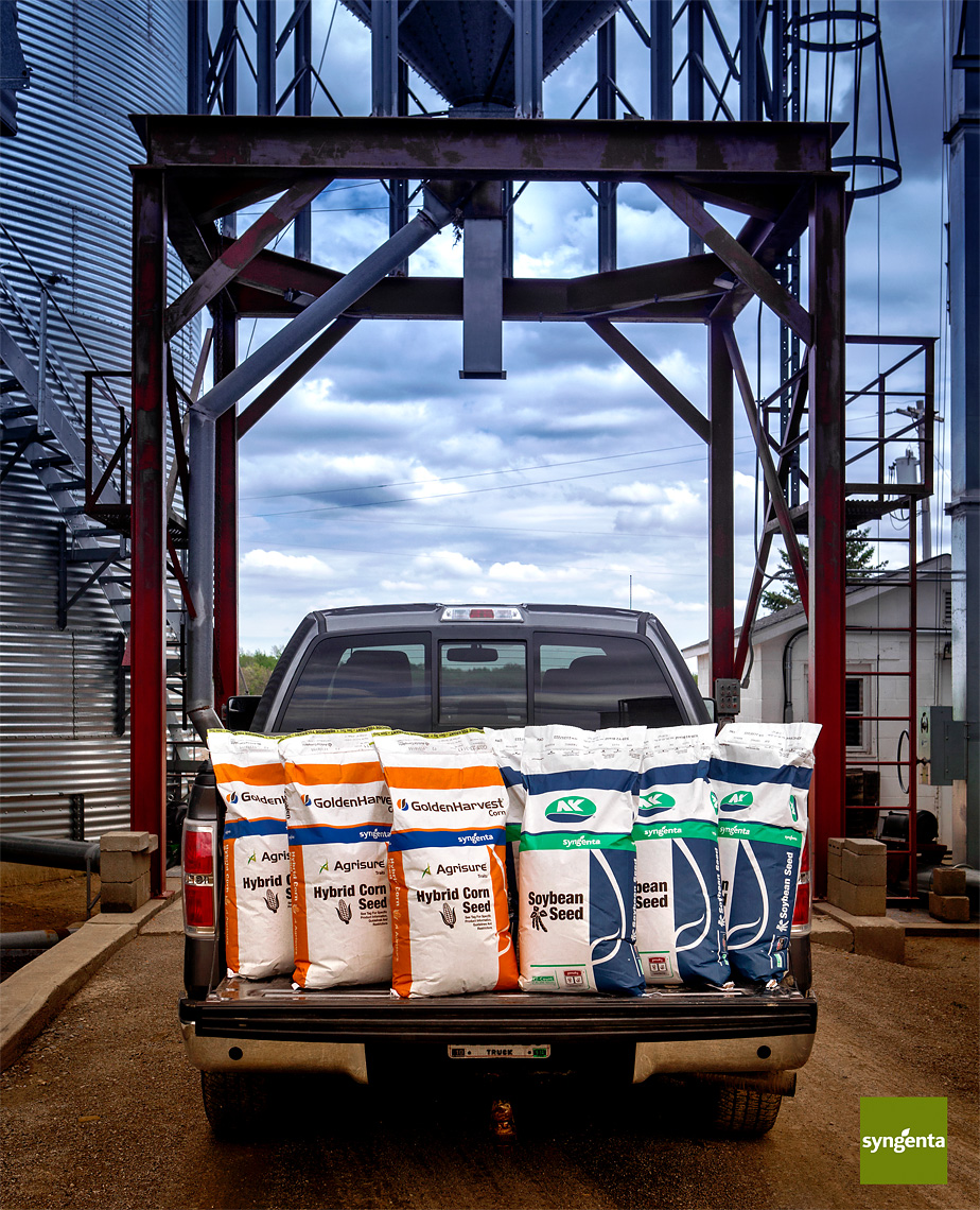 advertising-lifestyle-photograph-of-syngenta-seeds-on-truck
