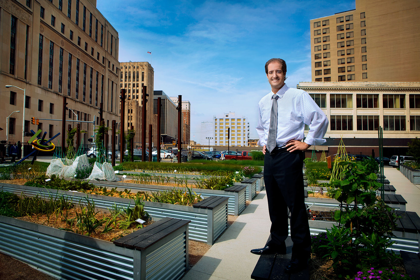 enviromental-portrait-of-detroit-attorney-joseph-sgroi-by-photographer-scott-stewart