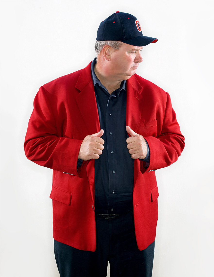 studio-corporate-portrait-of-tom-kiser-of-worthington-industries-detroit-commercial-photographer-scott-stewart